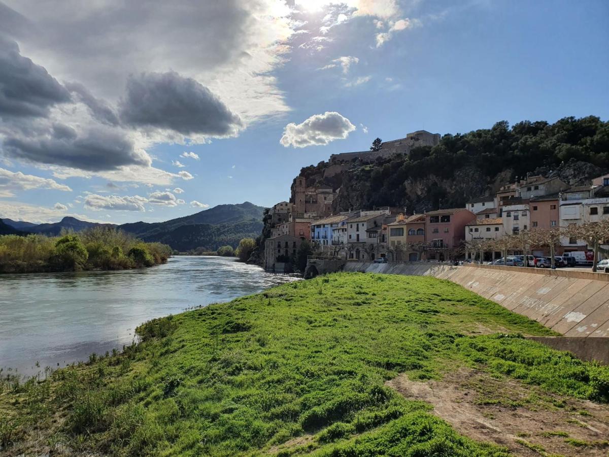 Casa En La Valleta Ginestar ภายนอก รูปภาพ